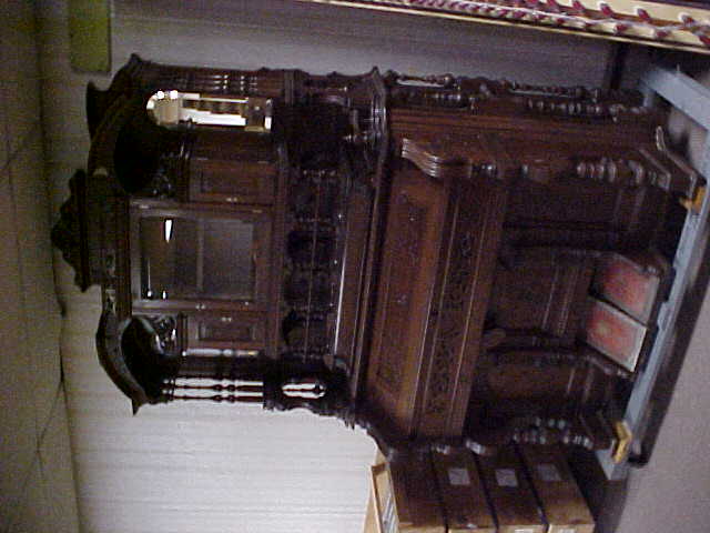 Packard Reed Organ