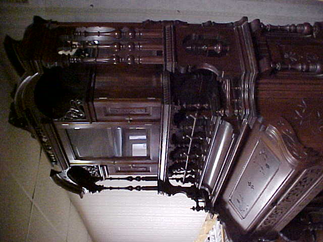 Packard Reed Organ