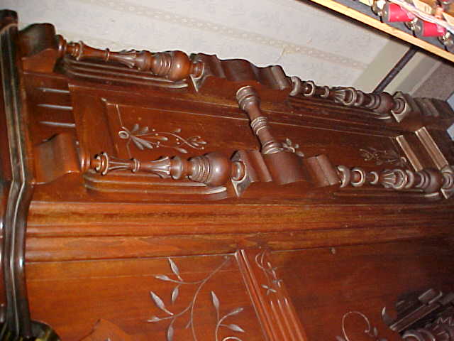 Packard Reed Organ