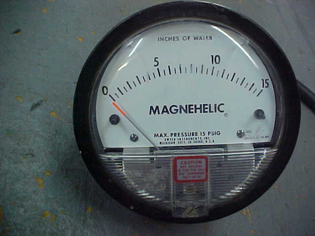 Wind Pressure Gauge
